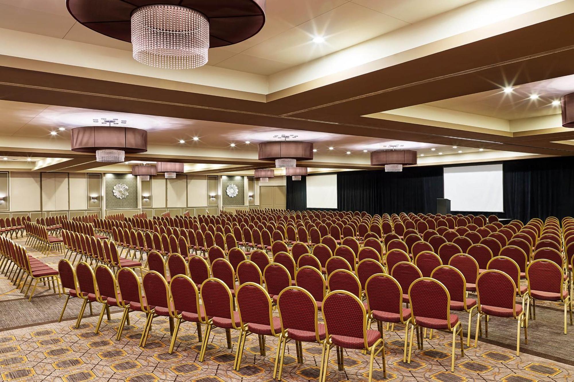 Sheraton Lisle Naperville Hotel Bagian luar foto